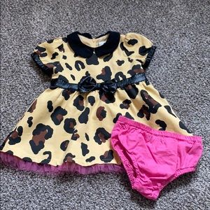 Adorable 18m leopard dress